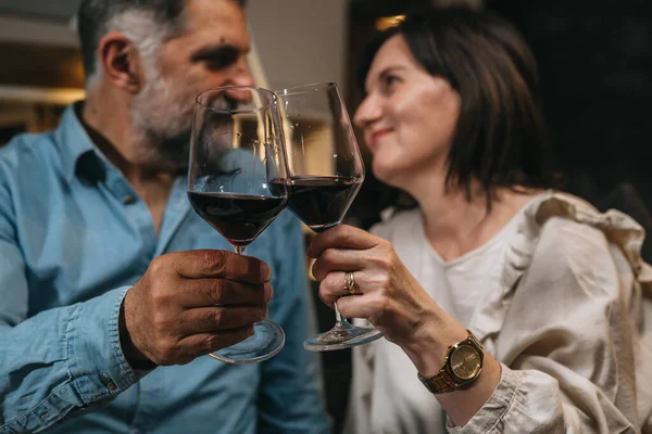 Vinho. Um brinde à maturidade?